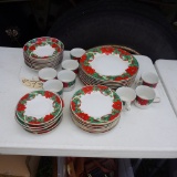 38 PCS CHRISTMAS CHINA