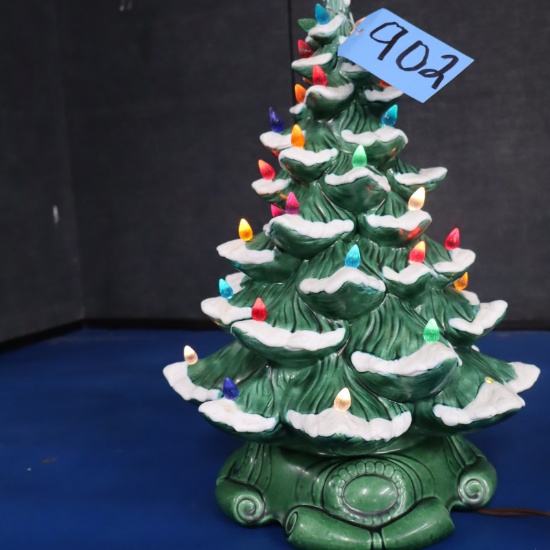 16 T CERAMIC CHRISTMAS TREE