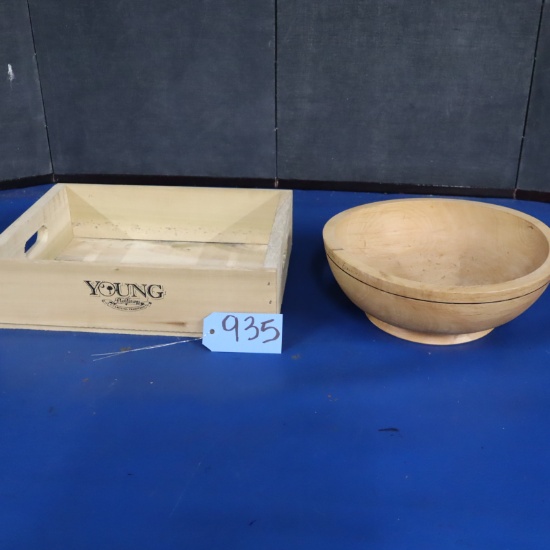 WOODEN BOWL & WINE BOX
