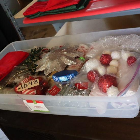 CONTAINER OF CHRISTMAS ITEMS