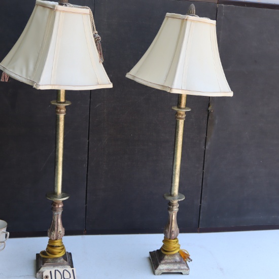 ON SITE PICKUP - ANTIQUES & COLLECTIBLE AUCTION