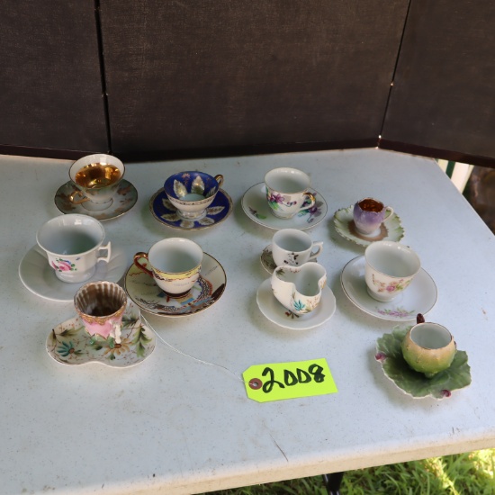 HAND CUP & SAUCER ASSORTMENT