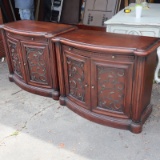 PAIR OF NIGHT STANDS
