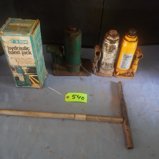4- HYDRAULIC HAND JACKS