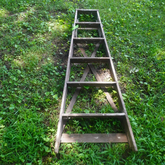 6 FT. A FRAME WOODEN LADDER