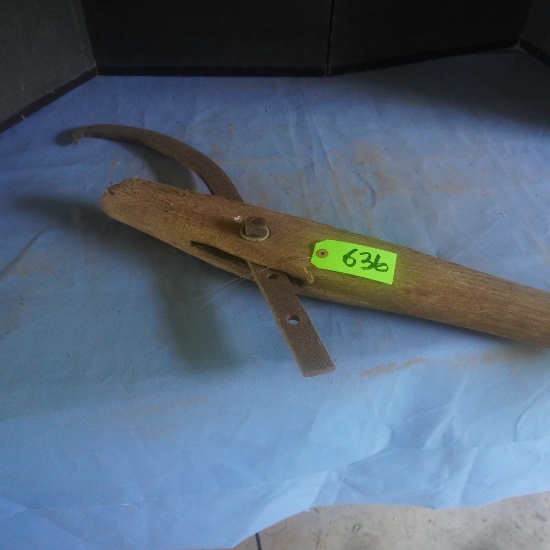 OLD CAN HOOK OVER 100 YR OLD