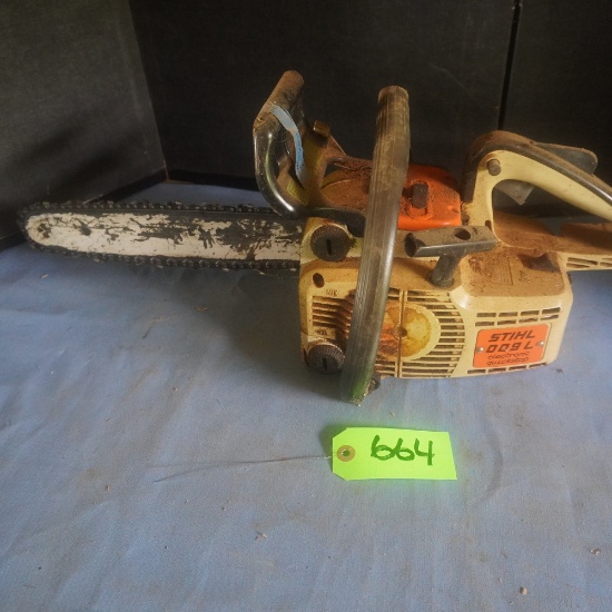 STIHL 009L CHAINSAW