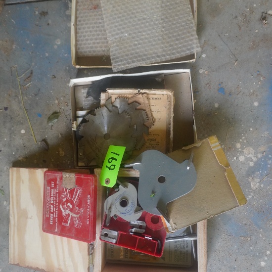 BLADES AND SHAPING BLADE