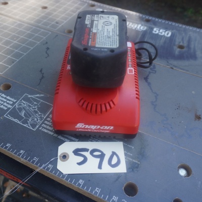 Snap On Charger And Battery 14.4 V