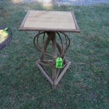 TWIG TABLE 26 T
