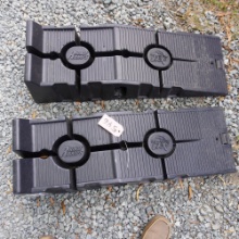 CAR RAMPS