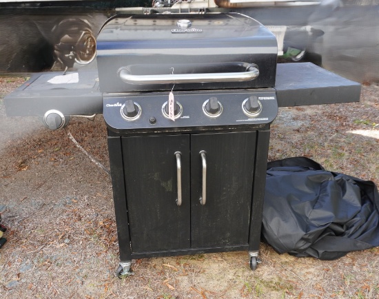 CHAR BROIL PROPANE GRILL W/ COVER