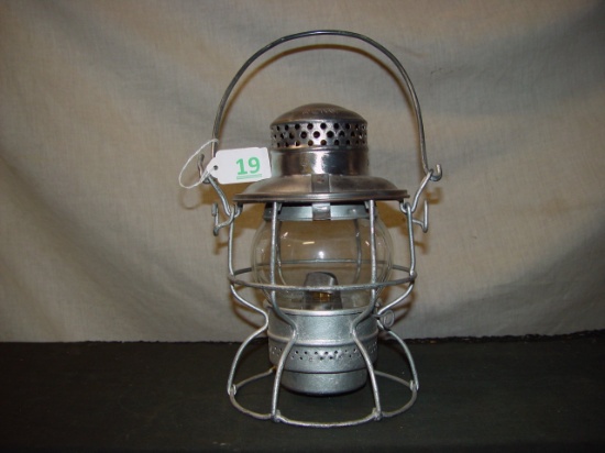 RR lantern marked C&NW. Short clear globe