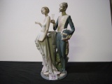 Signed Lladro No. 1.504 “Fiesta en la Embajada” porcelain figurine in original box 4 pics