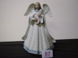 Lladro No. 05963 “Angelic Melody” porcelain figurine in original box 3 pics