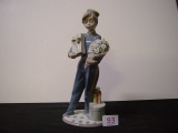 Lladro No. 5783 “Special Delivery” porcelain figurine in original box 3 pics