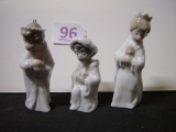 Lladro No. 5.729 “Mini Reyes” porcelain figurine in original box 2 pics