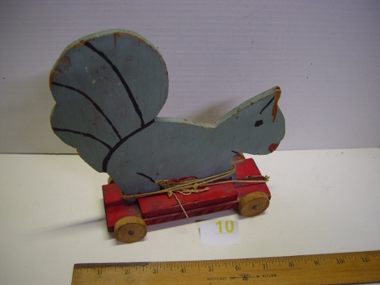 Vintage wood pull toy Squirrel