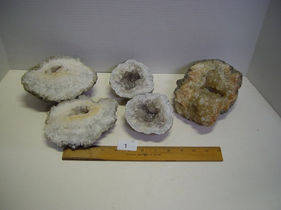 Snowball, quartz and smokey quartz geodes from Hamilton IL & near Wayland MO