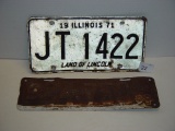 1933 & 1971 Illinois license plates