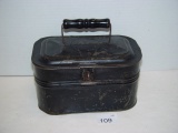 Bail handled tin lunchbox 8” x 5” x 5”