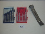 Mini screwdriver sets and prybar