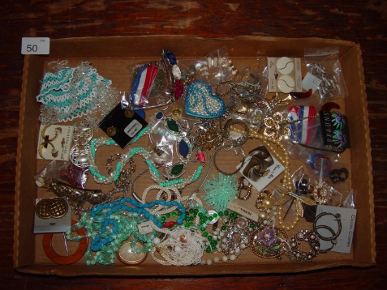 Costume jewelry lot