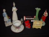 Fun lot including two Tupperware figurines
