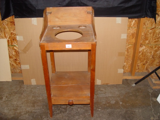 Wooden dovetailed washstand