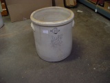 Monmouth Pottery Co. Monmouth ILL #6 Eared Crock