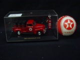 Texaco 1953 Chevy 3100 Die Cast Truck w/gas pump 6