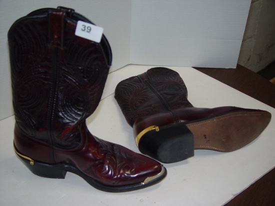 Laredo Mens Cowboy Boots, size 8 EE
