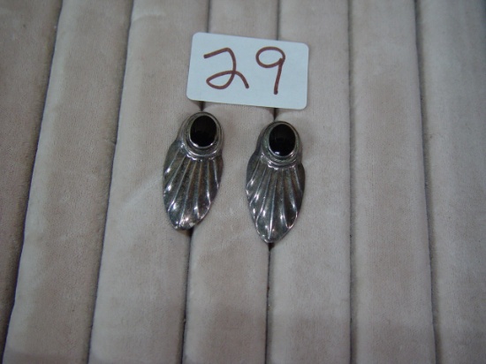 Pierced Earrings Sterling Silver 0.205 Troy Oz.