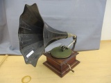VICTOR TABLE TOP PHONOGRAPH VIC-I