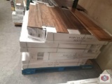 Wood flooring pallet