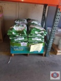 Scotts Turf Builder Grass Seed Tall Fescue Mix - 20 Lb pallet full
