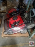 Lawnmower pallet for parts