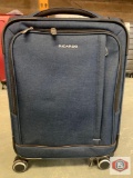 Ricardo luggage denim type canvas. USB port. 50.8 cm 20 in 20 po spinner