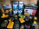 DEWALT 20v COMPACT BATTERY AND CHARGER 4 DEWALT 20v 3. 0 AH 1 DEWALT BATTERY 18 v 2 DEWALT 20v 1.5