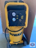 DEWALT WHEELED PORTABLE COMPRESSOR ELECTRIC 15 GAL