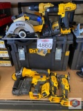 Dewalt