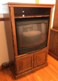 TV Cabinet with 26