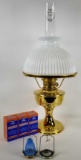 (1) Aladdin Mantle Oil Lamp w/Accessories (LPO)