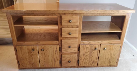 Oak Stereo Cabinet (LPO)