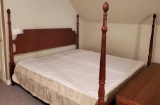 King Size Wood Four Post Bed with Pineapple Finials (LPO)