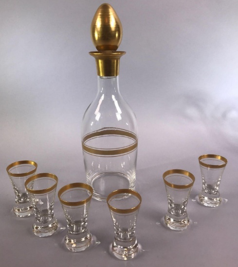 Clear Decanter with Gold Trim and (6) Gold Trimmed Cordials