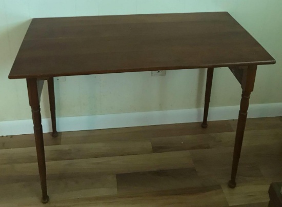 Unique Wood Folding Table (LPO)