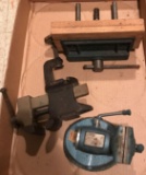 (3) Vises