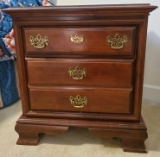 Broyhill 3-drawer Night Stand (LPO)