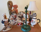Assorted Rooster Lot w/ Lamp and more (LPO)